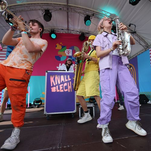 30 Jahre Telekom Blechbläser auf Bühne